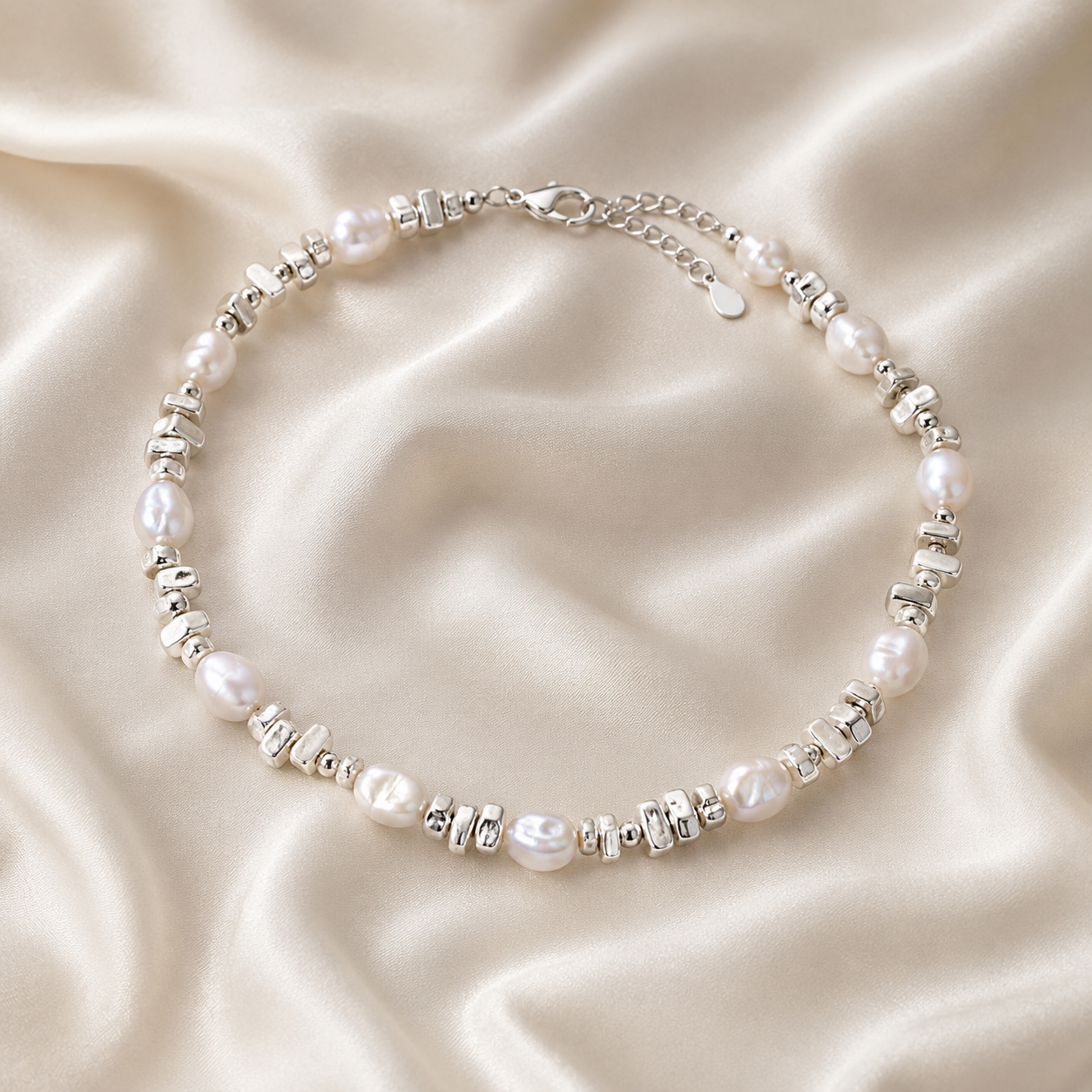 Baroque Pearl Beaded Choker Necklace