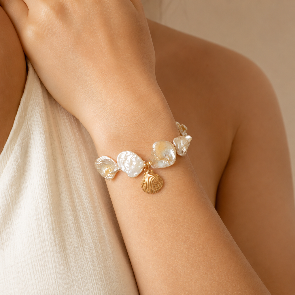 Seaside Shell Charm Bracelet