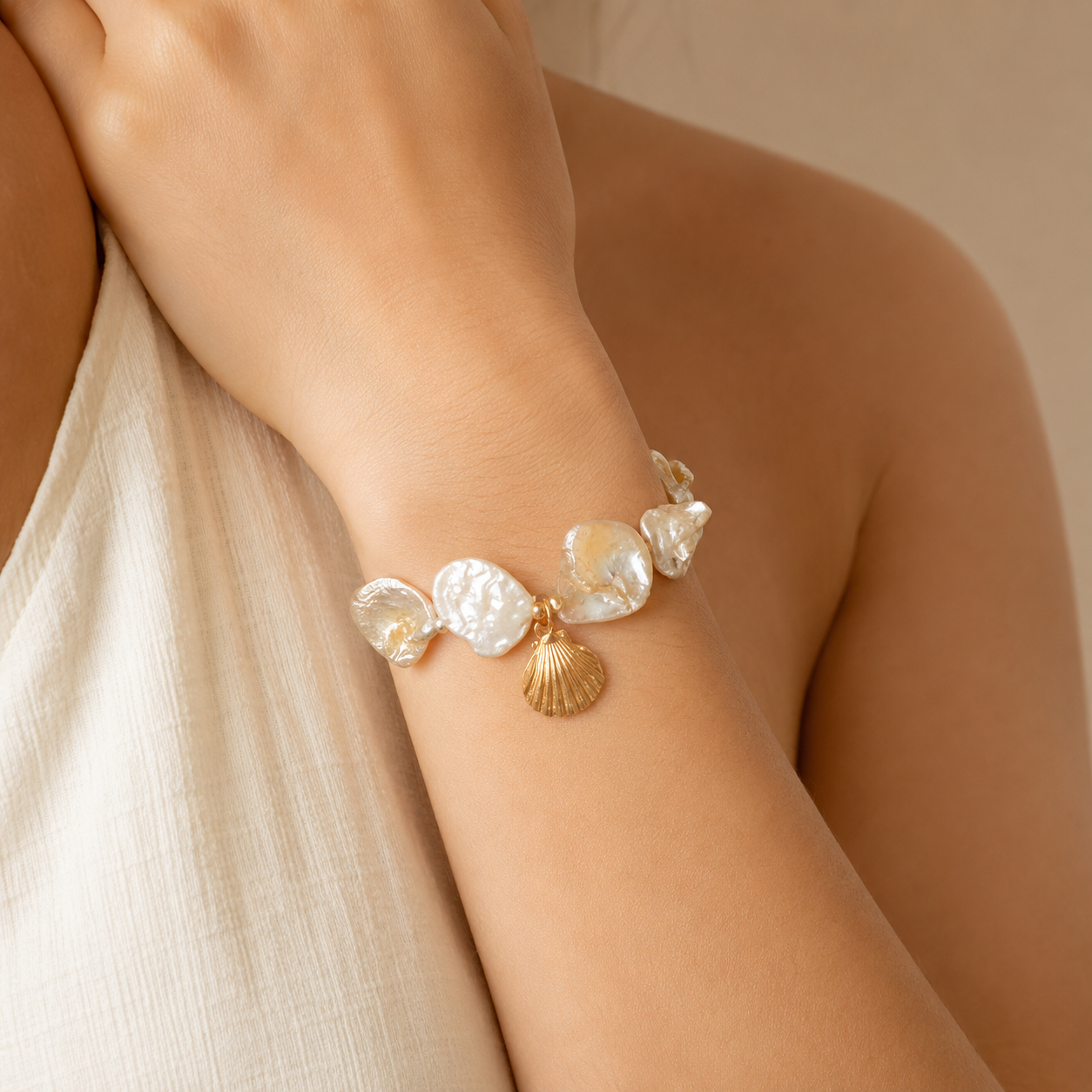 Seaside Shell Charm Bracelet
