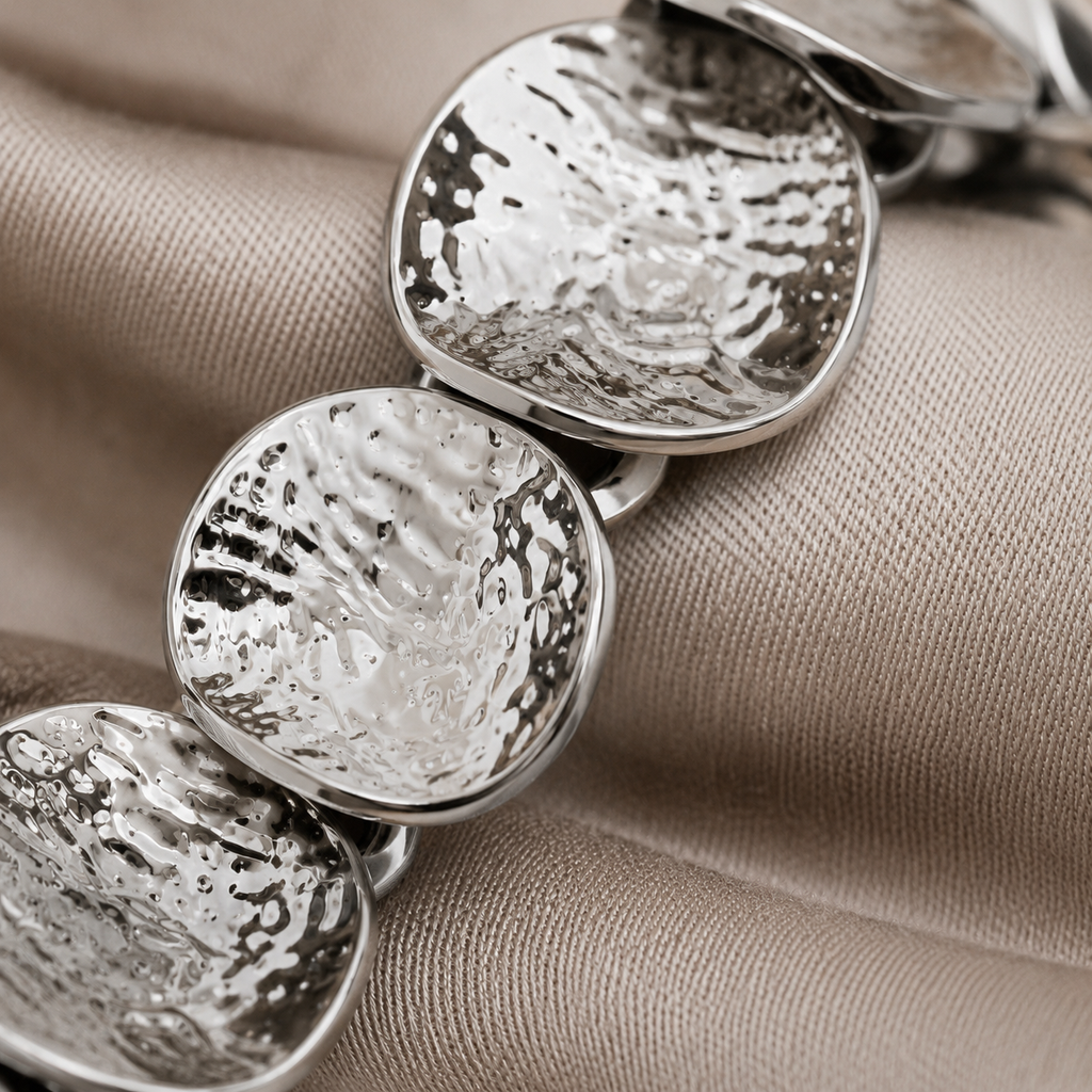 Hammered Disc Stretch Bracelet
